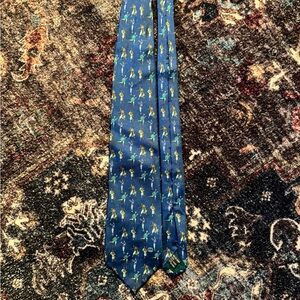 Vintage Gucci Blue and ski Patterned Tie